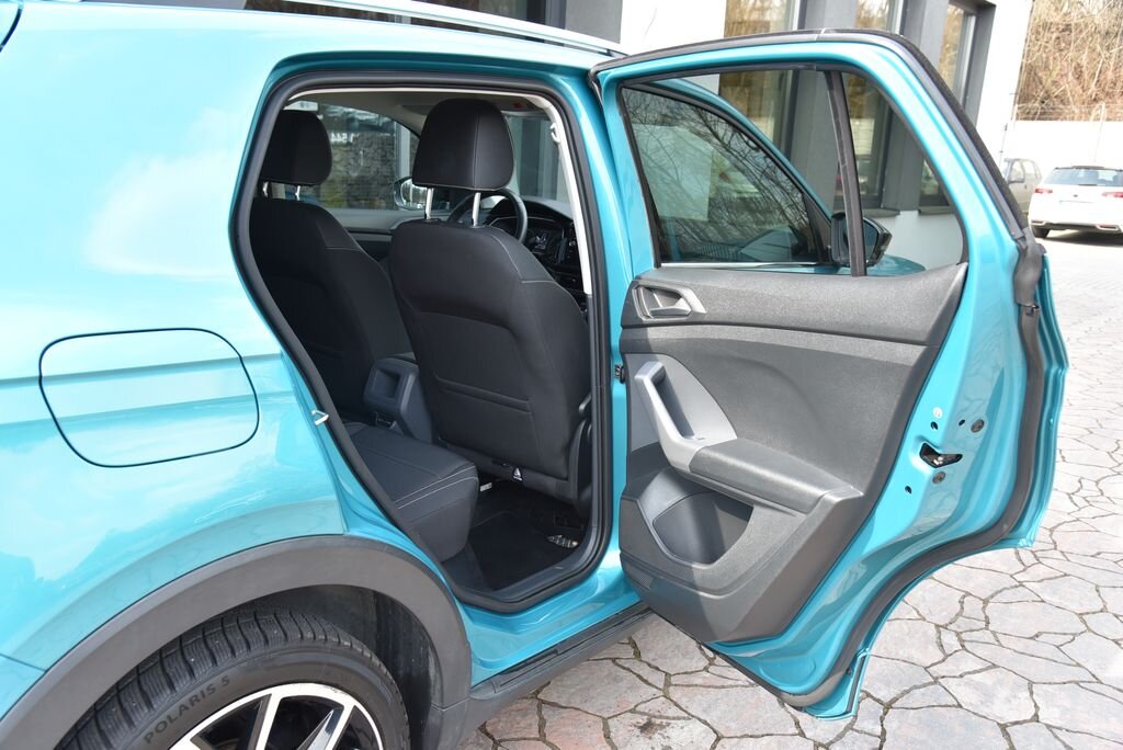 Volkswagen T-Cross SUV / Terénní 1,5 l 110 kw