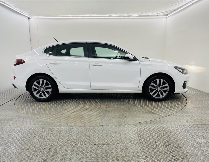 Hyundai i30 Hatchback 998,0 88 kw