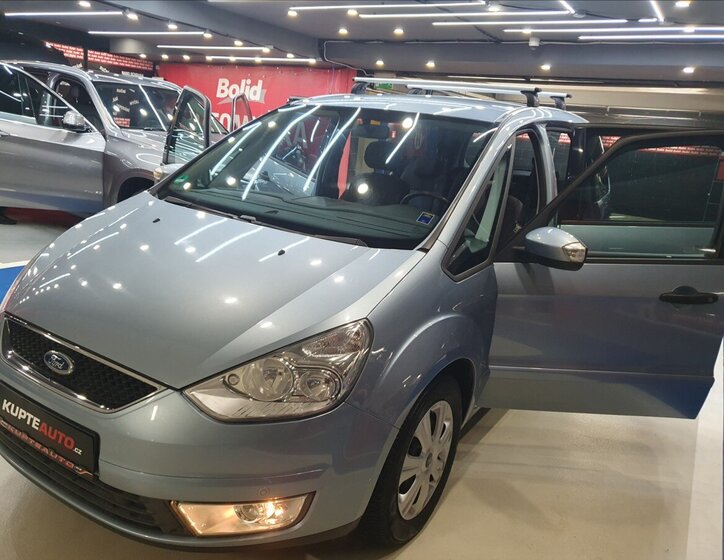 Ford Galaxy MPV 2,0 l 107 kw