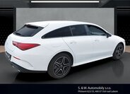 Mercedes-Benz CLA Kombi 1,3 l 120 kw