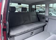 Volkswagen Multivan 14