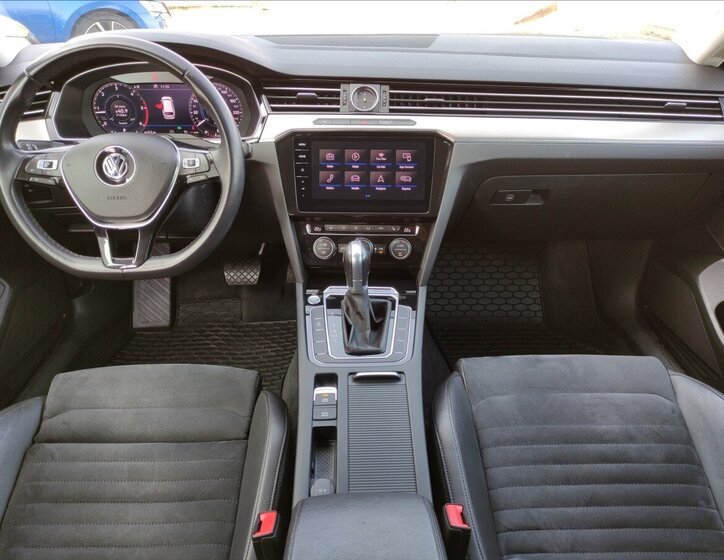 Volkswagen Passat Kombi 2,0 l 110 kw