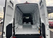 Mercedes-Benz Sprinter 16