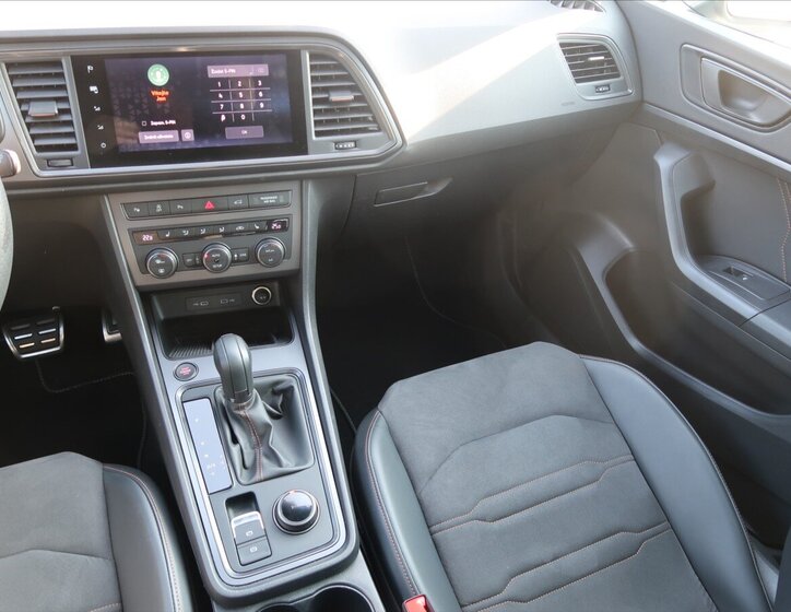 Cupra Ateca SUV / Terénní 1,5 l 110 kw