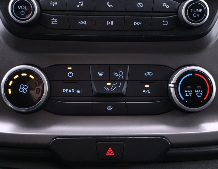 Ford Transit Custom Kombi 2,0 l 95 kw