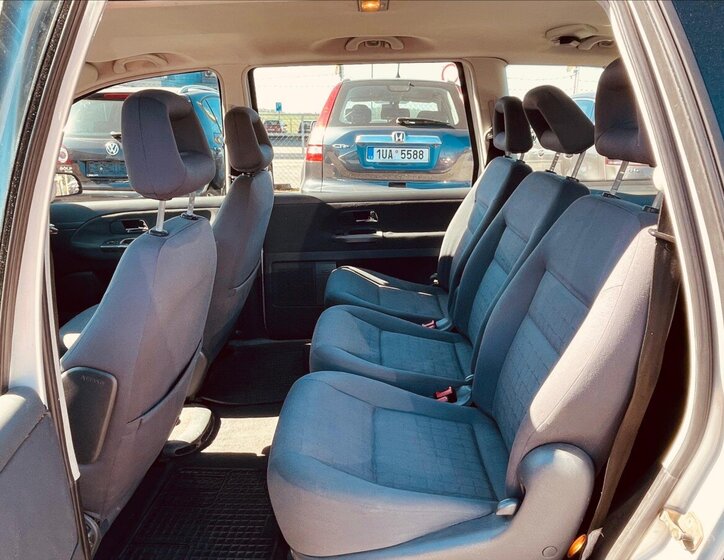 Seat Alhambra MPV 2,0 l 85 kw