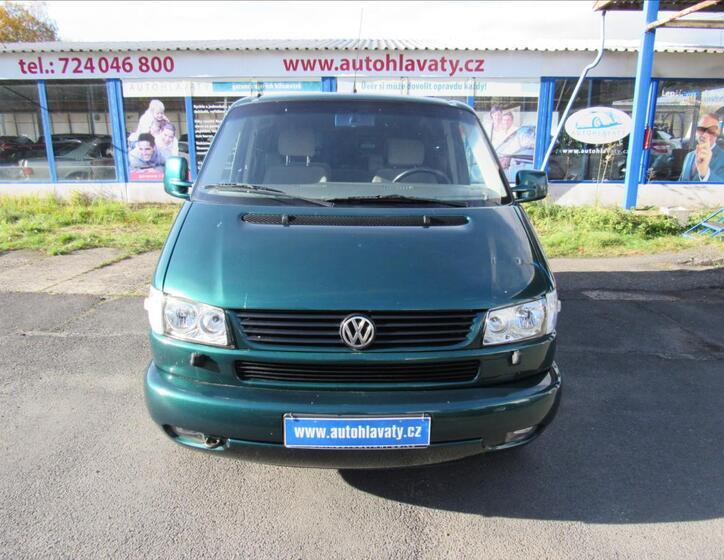 Volkswagen Multivan 2