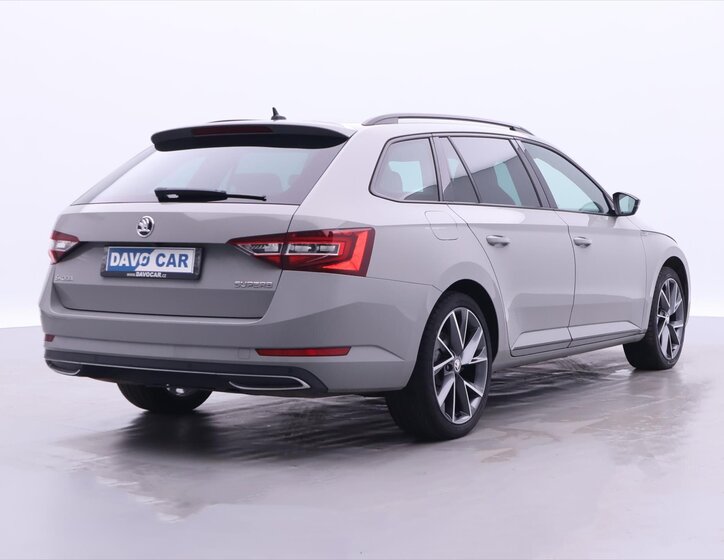 Škoda Superb 7