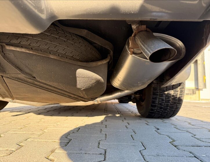 Chevrolet Corvette Kupé 5,7 l 123 kw