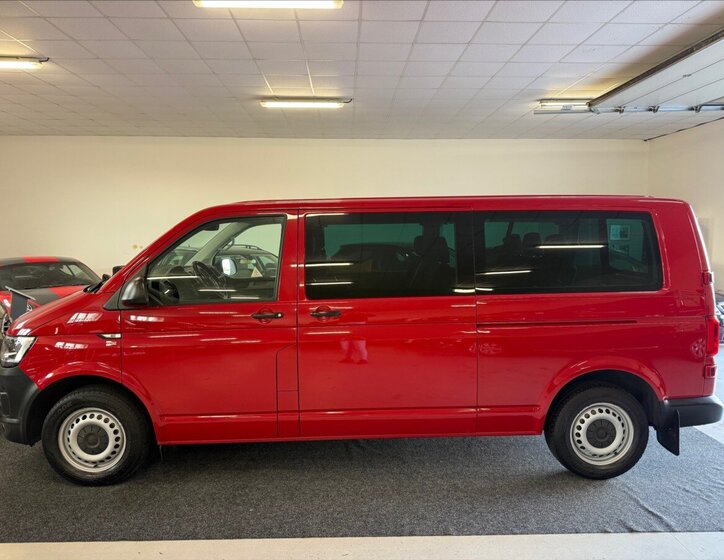 Volkswagen Caravelle 3