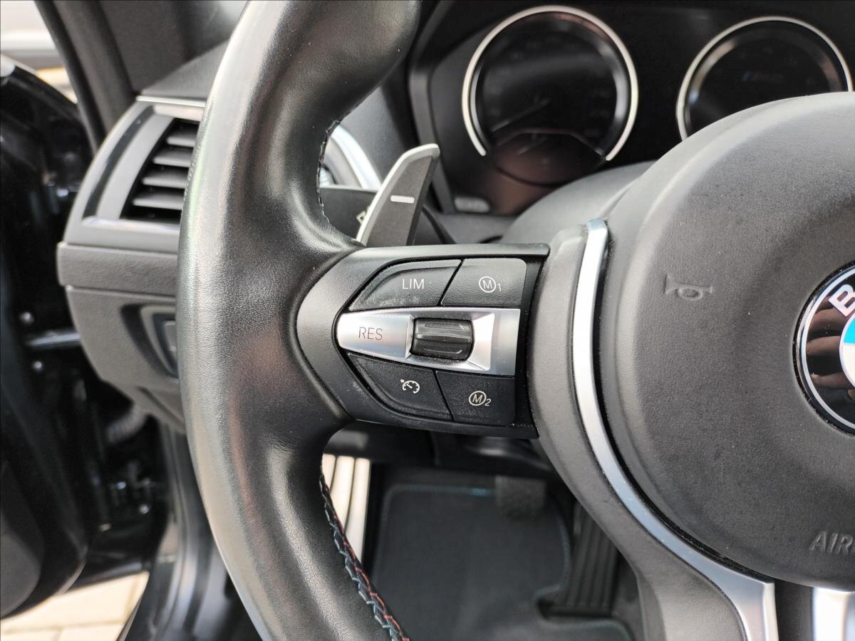 BMW M2 Kupé 3,0 l 302 kw