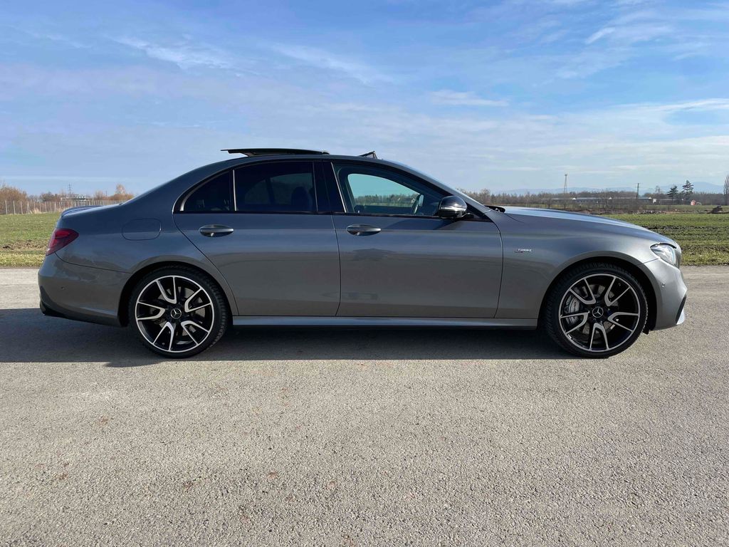 Mercedes-Benz Třídy E