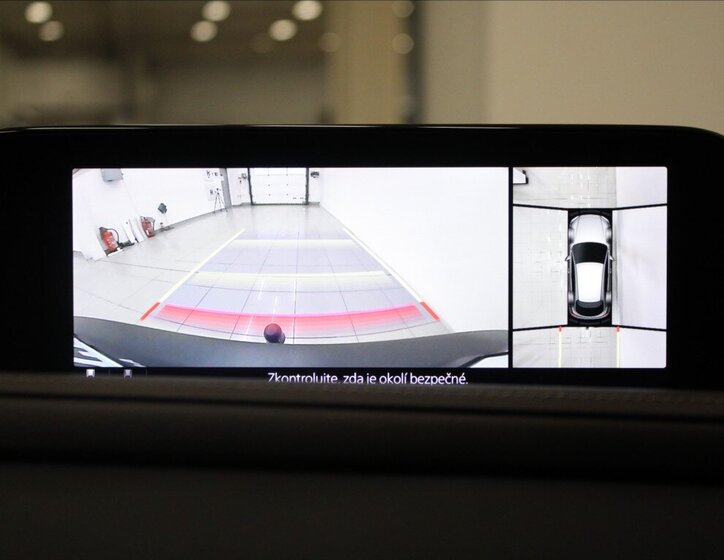 Mazda CX-30 SUV / Terénní 2,0 l 132 kw