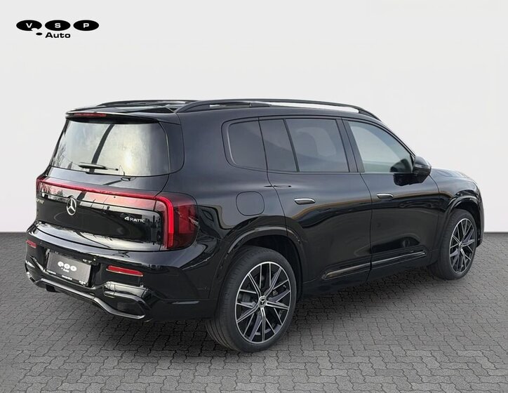 Mercedes-Benz GLB SUV / Terénní 0,0 260 kw