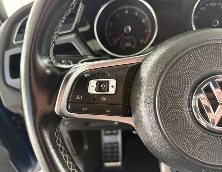 Volkswagen Touran Kombi 1,5 l 110 kw