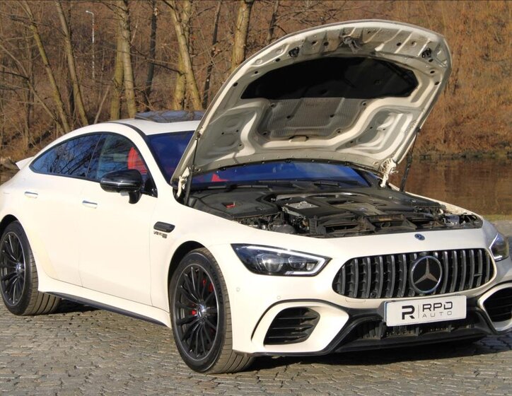 Mercedes-Benz AMG GT Kombi 4,0 l 430 kw