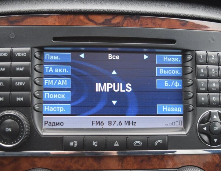 Mercedes-Benz Třídy R Kombi 3,0 l 140 kw