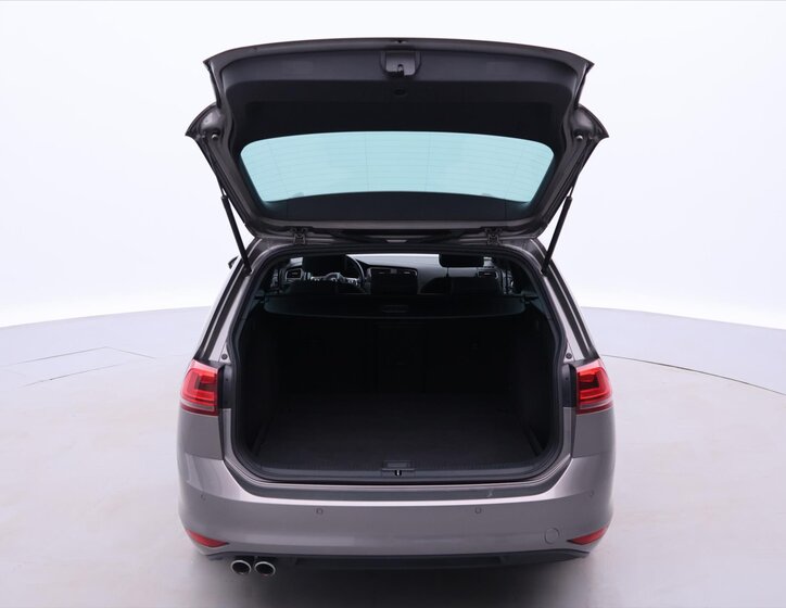 Volkswagen Golf Kombi 2,0 l 135 kw