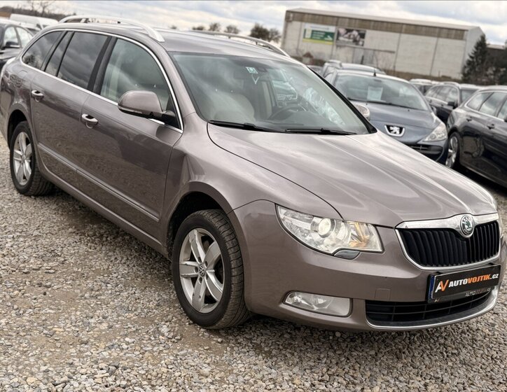 Škoda Superb Kombi 2,0 l 125 kw