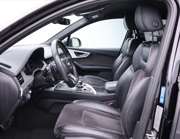 Audi Q7 SUV 3,0 l 200 kw