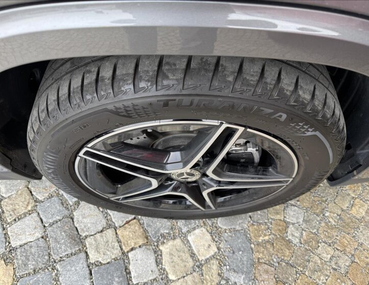 Mercedes-Benz GLA SUV 2,0 l 110 kw