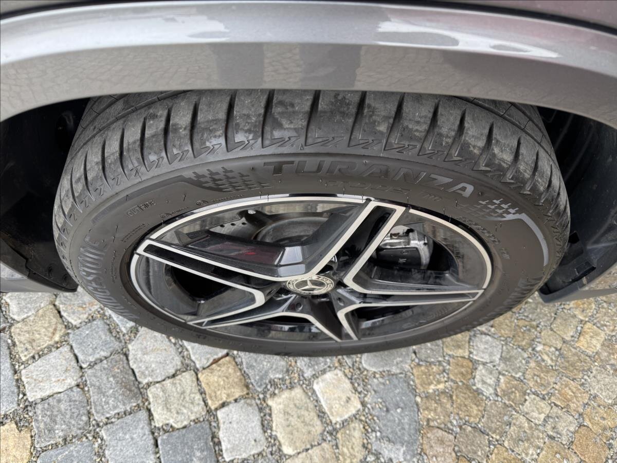 Mercedes-Benz GLA SUV 2,0 l 110 kw