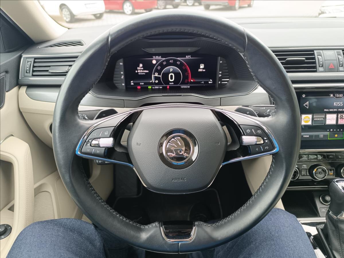 Škoda Superb Liftback 2,0 l 110 kw