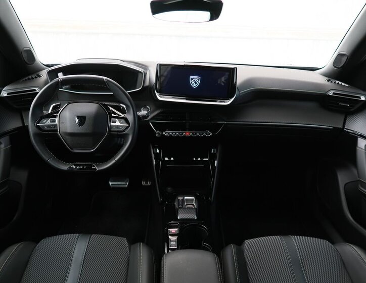 Peugeot 2008 SUV / Terénní 1,2 l 96 kw