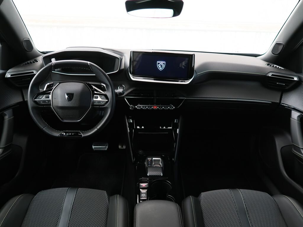 Peugeot 2008 SUV / Terénní 1,2 l 96 kw