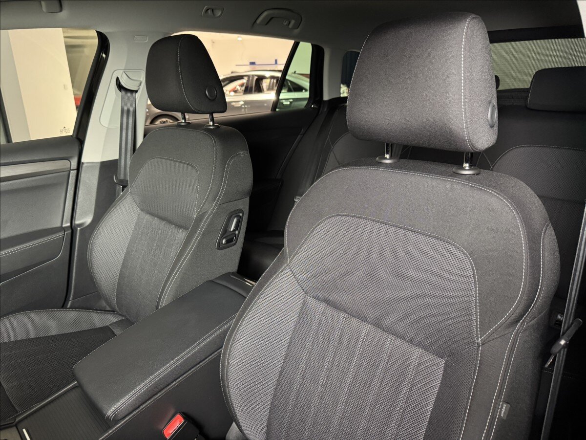 Škoda Superb Kombi 1,4 l 160 kw