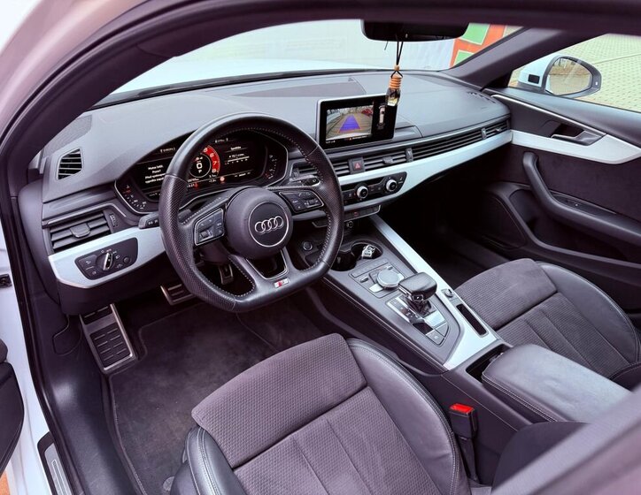 Audi A4 Kombi 2,0 l 110 kw