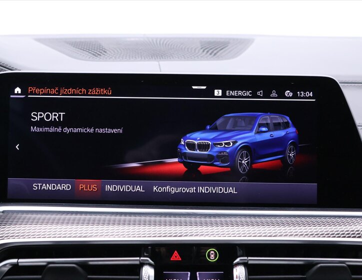 BMW X5 SUV 3,0 l 294 kw