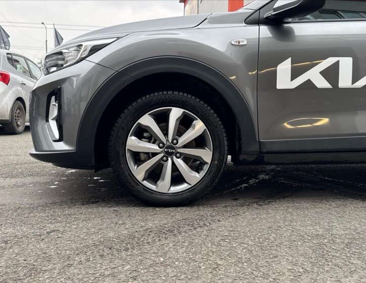 KIA Stonic Hatchback 1,2 l 57 kw