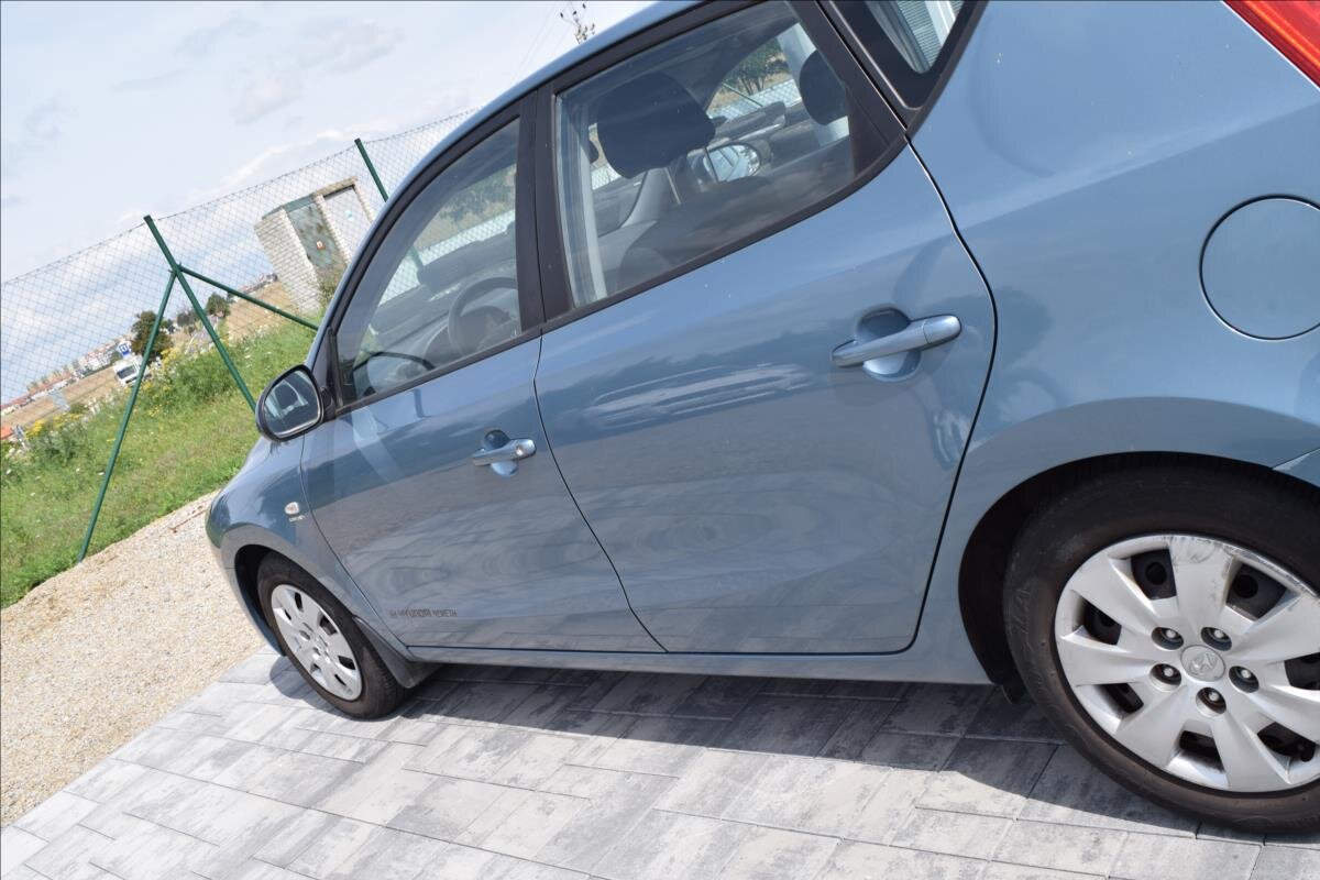 Hyundai i30 Hatchback 1,6 l 66 kw