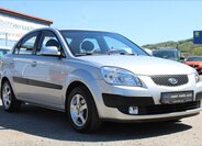 KIA Rio Sedan / Limuzína 1,4 l 71 kw