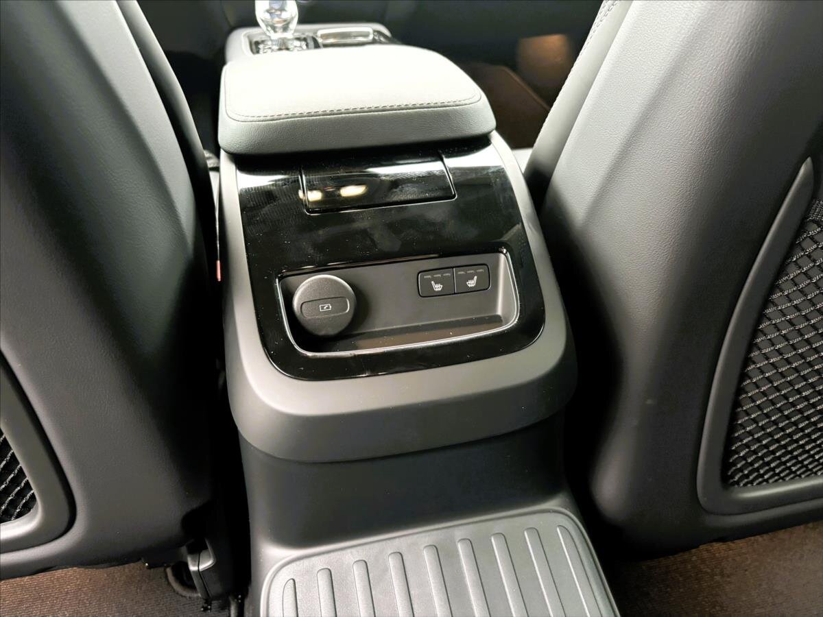 Volvo V60 Kombi 2,0 l 327 kw