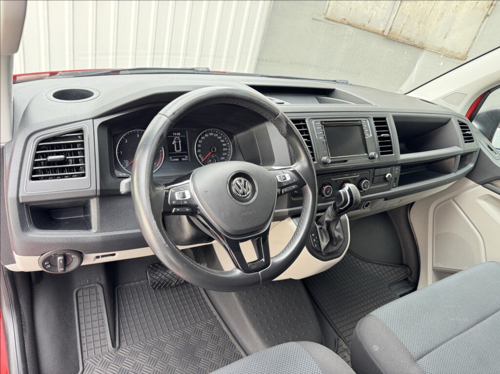 Volkswagen Transporter Skříň 2,0 l 110 kw