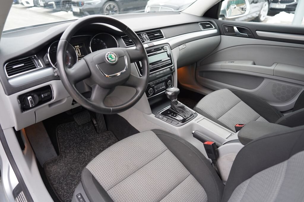 Škoda Superb Sedan 1,8 l 118 kw