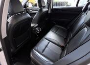 Alfa Romeo Stelvio 8