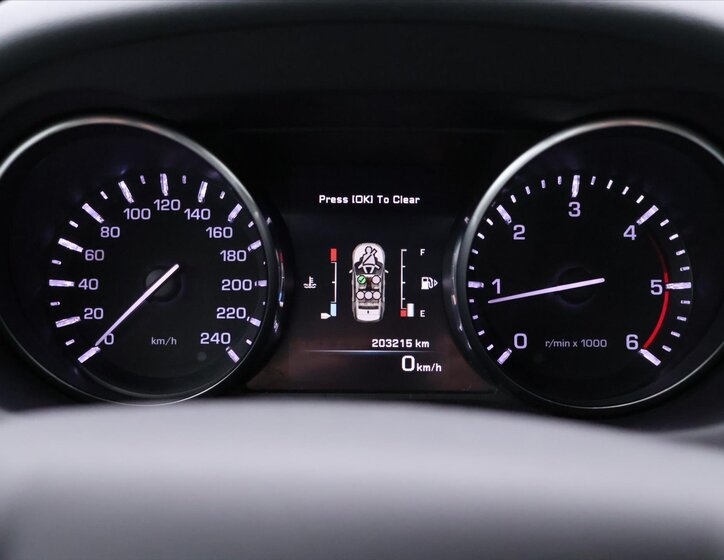 Land Rover Discovery Sport SUV 2,0 l 110 kw