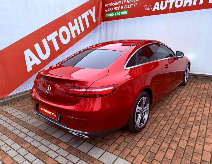 Mercedes-Benz Třídy E 7