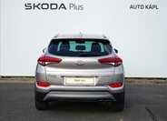 Hyundai Tucson 4
