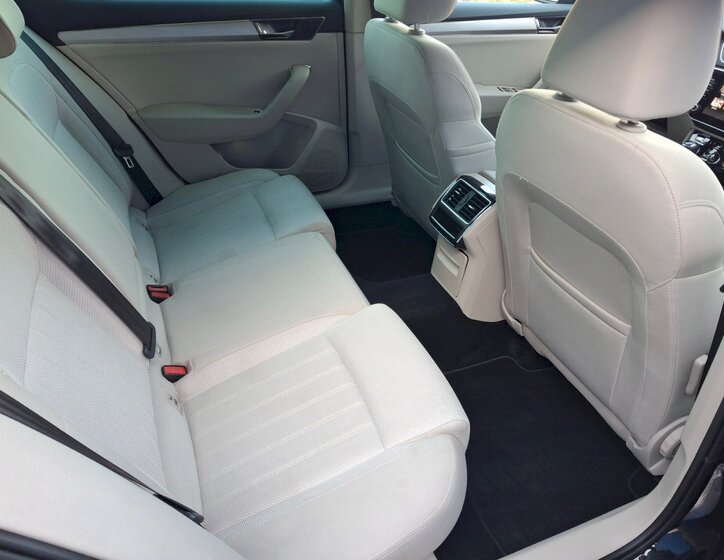 Škoda Superb Sedan 2,0 l 110 kw