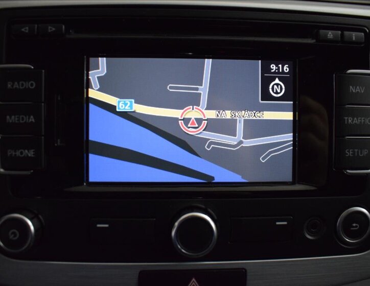 Volkswagen Passat Kombi 2,0 l 103 kw