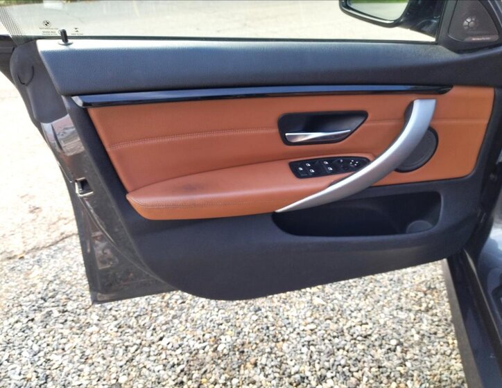 BMW Řada 4 Sedan / Limuzína 2,0 l 140 kw