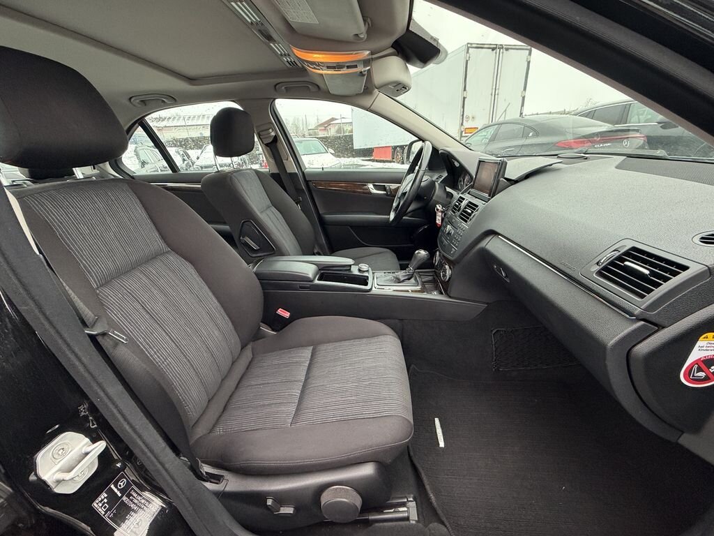 Mercedes-Benz Třídy C Sedan 1,8 l 135 kw