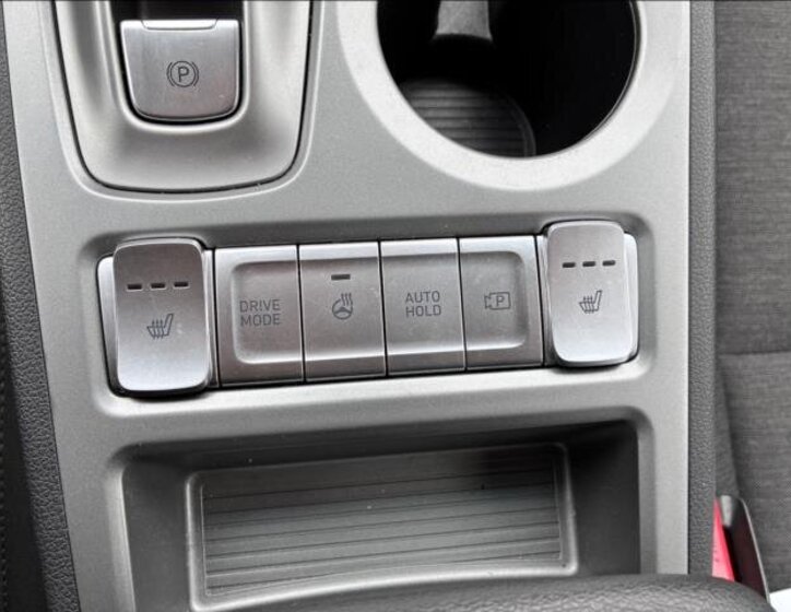 Hyundai Kona SUV / Terénní 0,0 150 kw