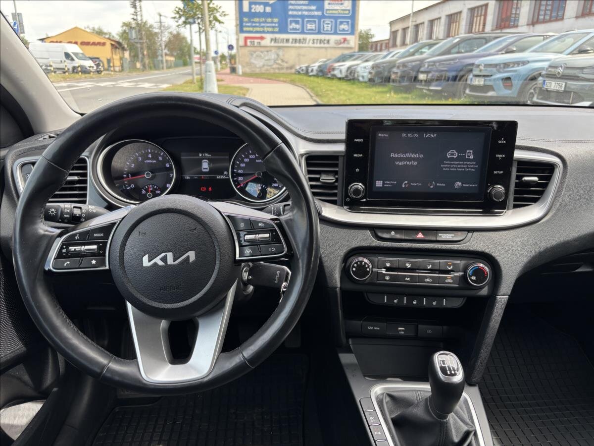 KIA Ceed Hatchback 1,5 l 117 kw