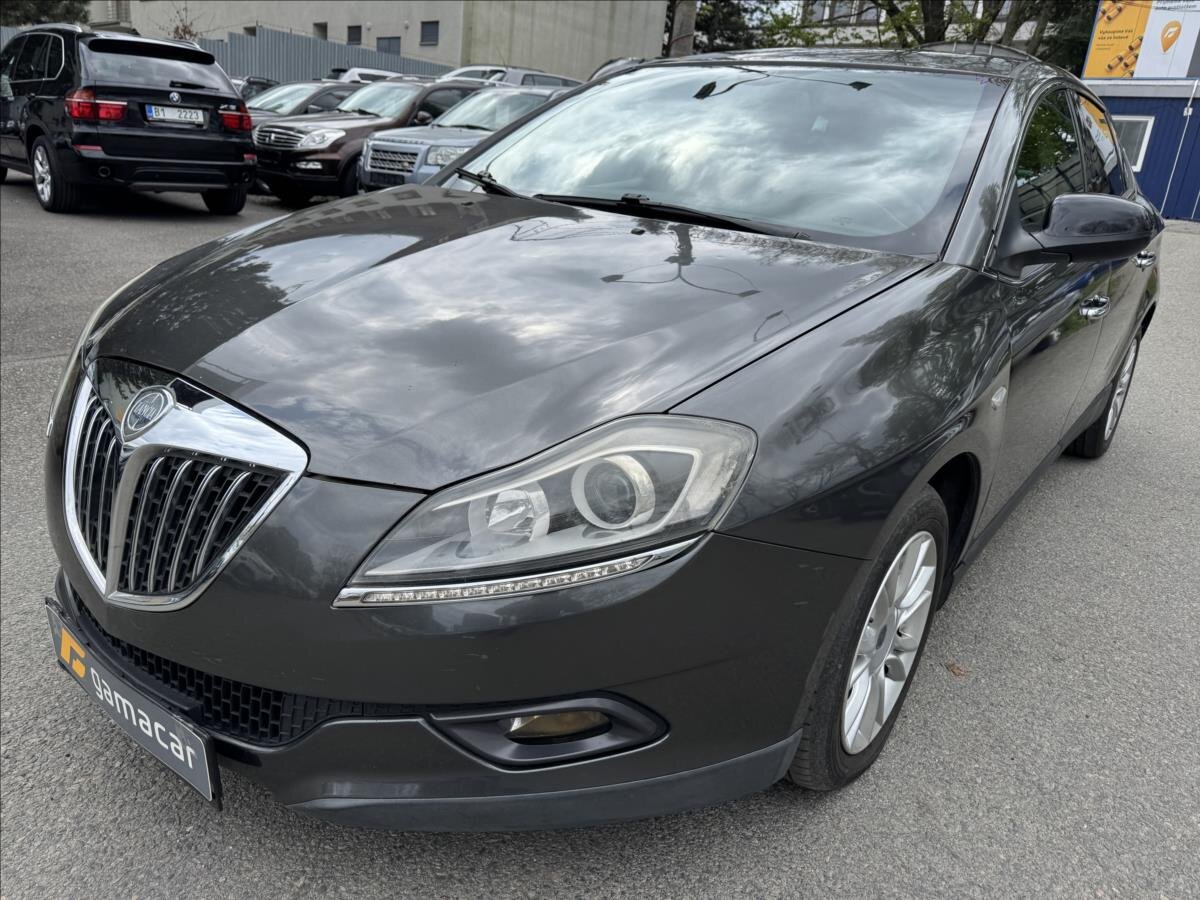 Lancia Delta Hatchback 2,0 l 121 kw