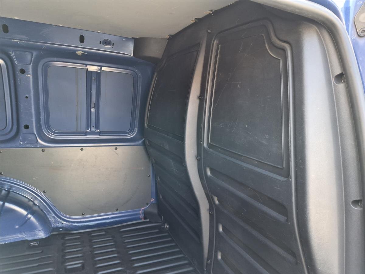 Volkswagen Caddy Ostatní 2,0 l 75 kw